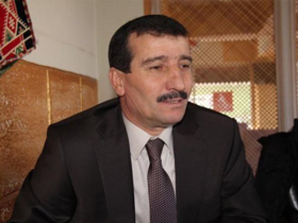 AK Parti'li Ariç: Partimin Vekili Hizmete Engel
