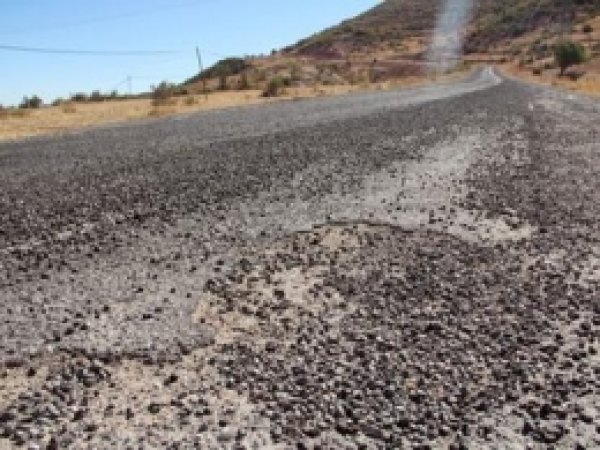 Mucurlu Yol Halkı İsyan Ettirdi