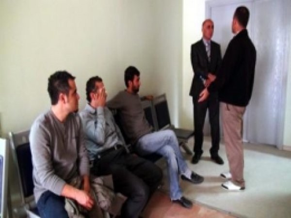 "Velilerden Okul İdarecisine Dayak" 