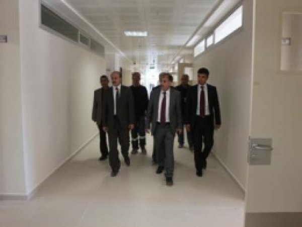 Toplu Açılış Programına Alınan Okullarda Çalışmalar Sürüyor  