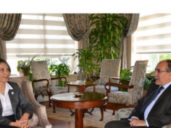 Manisa Valisi'nden Organ Nakline Destek 