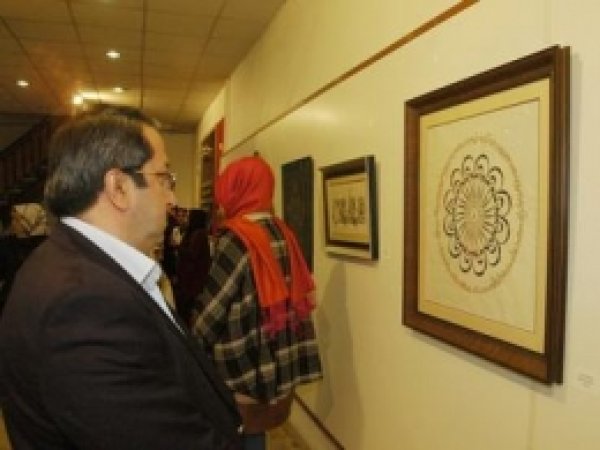Öğrenciler Mezuniyet Eserlerini Sergiledi  