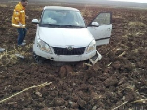 Aşırı Hız Kaza Getirdi, 3 Yaralı 