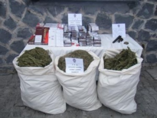 Viranşehir'de 30 Kilo Esrar Ele Geçirildi 