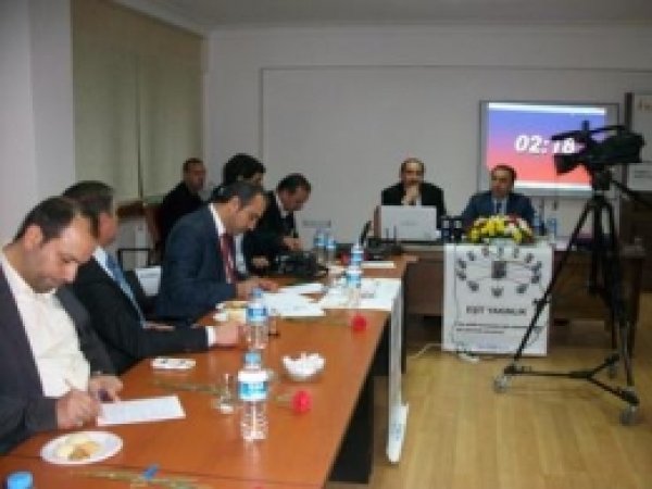 Diyarbakır Meclis Toplantısına HÜDA PAR da Katıldı 