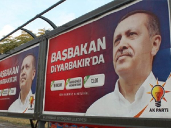 Erdoğan, Barzani ile Amed'de Görüşecek 