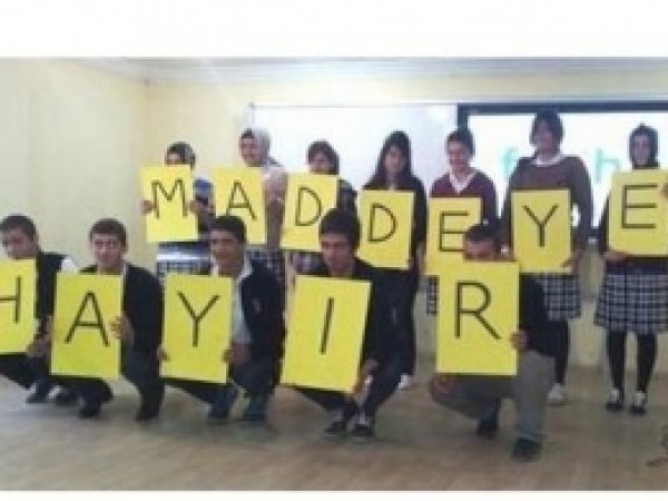 Twitter 'Madde Bağımlılığına Hayır' Dedi 