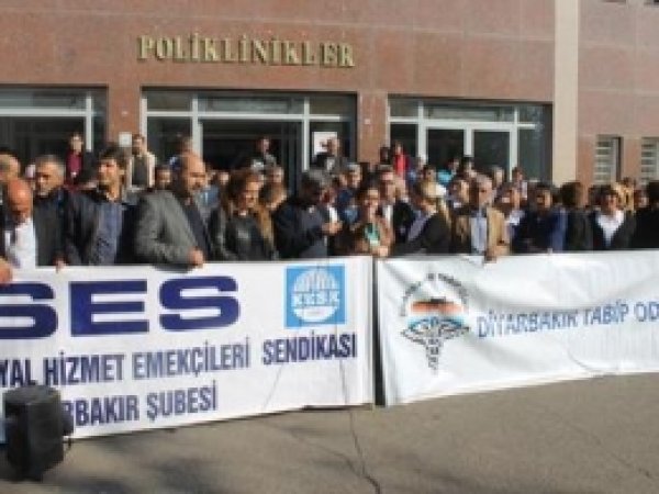 Sağlık Çalışanlarına Yönelik Şiddet Protesto Edildi 
