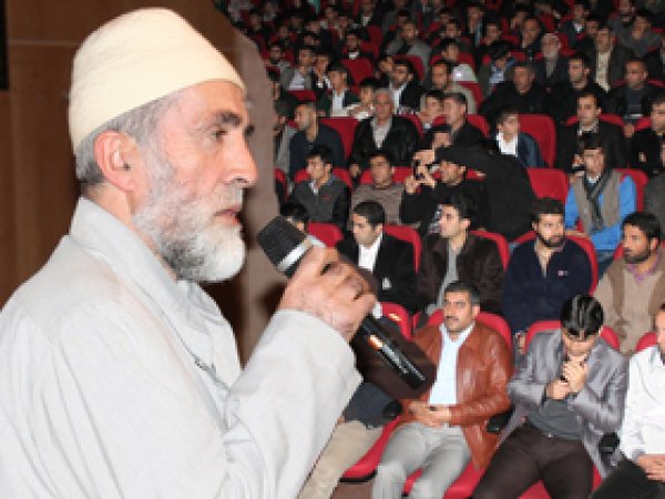 'Allahu Ekber' Diyerek Hz. Hüseyin'e Saldırdılar