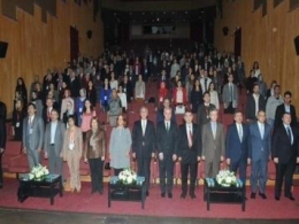 Çocuklar Güvende Sempozyumu Başladı 