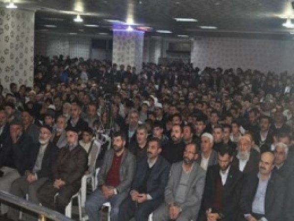 'İmam Hüseyin Gibi Zulme Karşı Çıkmalıyız'
