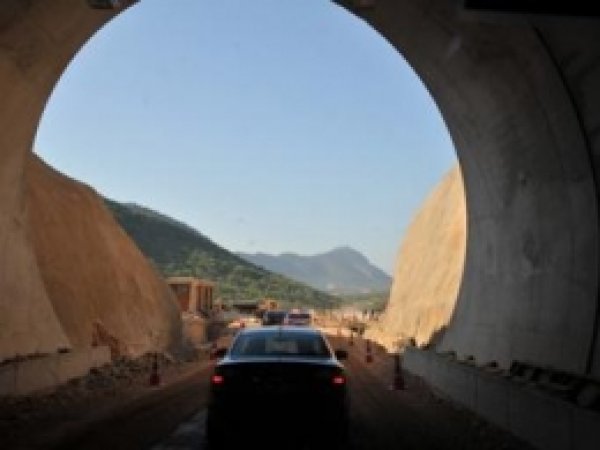 Mersin-Antalya 5 Saate İnecek 