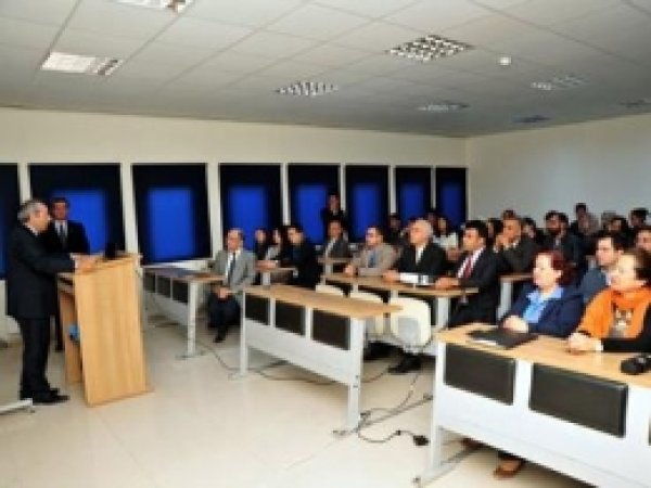 Kültürel Etkinlikler Alanı Tasarımında Sıra YYÜ'de 