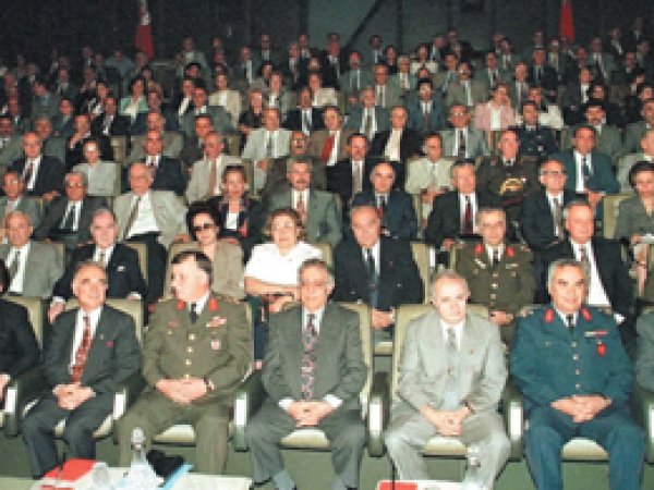 Genelkurmay: İrtica Brifingi Bizde de Yok!