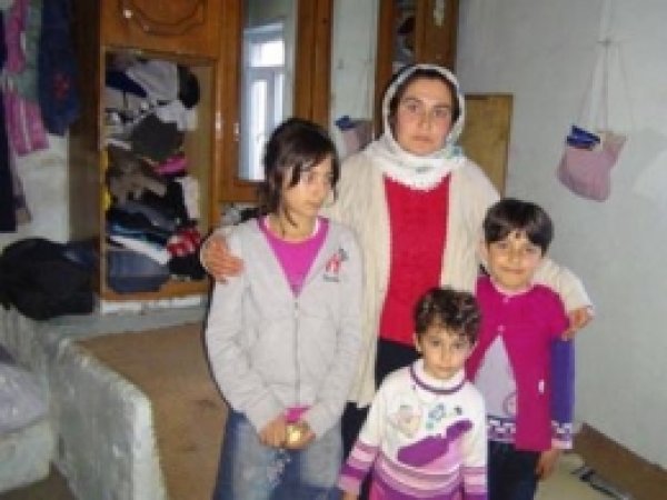 Mağdur Aile Uzanacak Yardım Eli Bekliyor 