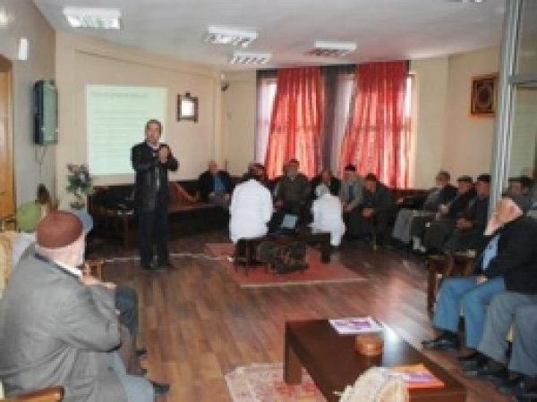 Emeklilere Sağlık Semineri Verildi 