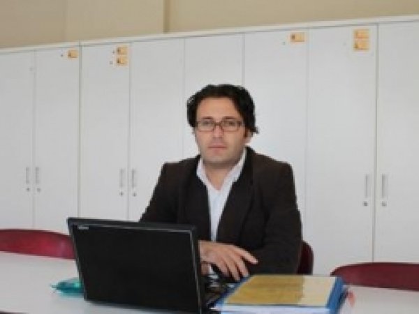 Dershanelerle Birlikte Tüm Eğitim Sistemi Dönüşmeli 