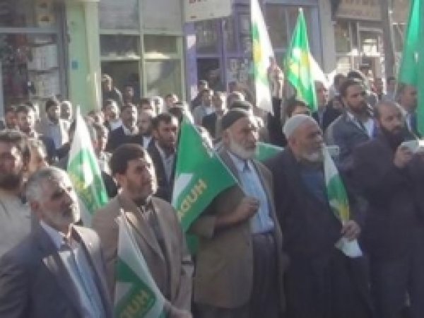 HÜDA PAR Eğil ve Dicle İlçe Binaları Dualarla Açıldı 