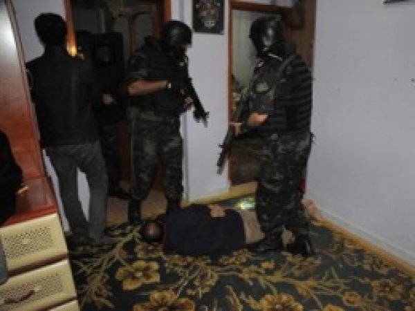 Torbacılara Şafak Baskını 