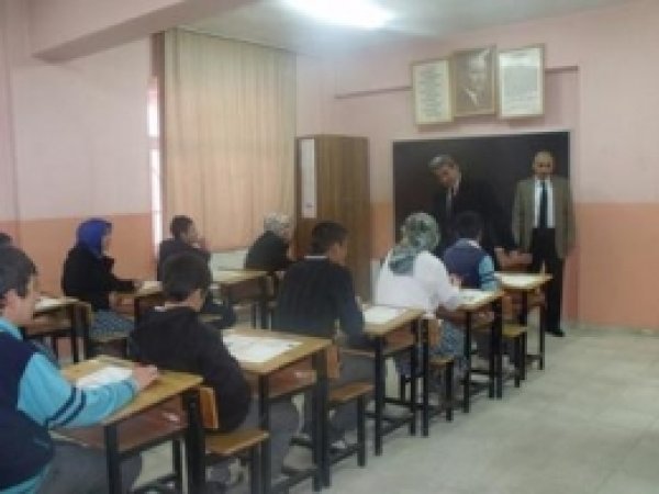 Bingöl'de Sınavlar Sorunsuz Şekilde Yapıldı 