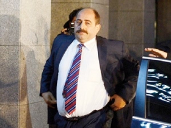 'Zekeriya Öz İş Takibi Yaptı' İddiası