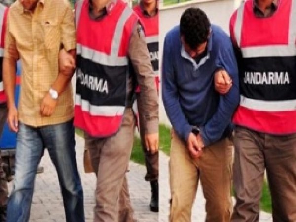 Van'da Gözaltına Alınan 12 Kişiden 6'sı Tutuklandı 