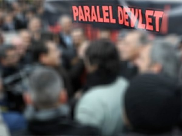 'Paralel Devlet'i Anlatıp Kendini İhbar Etti!