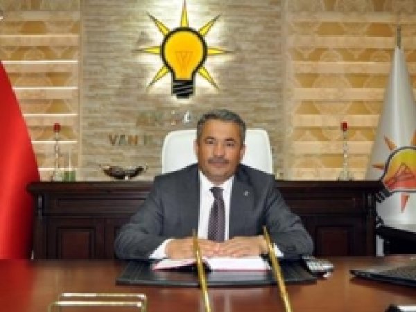 Büyükşehir Adayı AK Parti'de Sıkıntıya Yol Açtı 