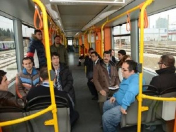 Engelliler Metro Kullandı 