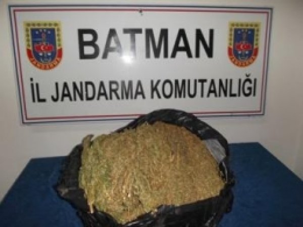 Batman'da 11 Kg Esrar Ele Geçirildi 