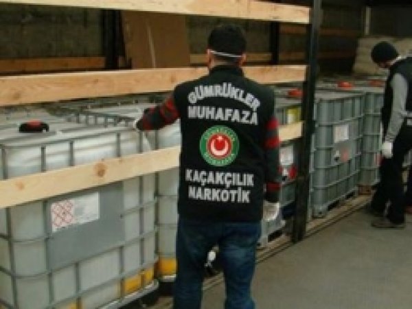Kapıkule'de 14 Ton Asit Ele Geçirildi 