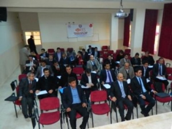 Kozluk Kaymakamı Okul Müdürleriyle Bir Araya Geldi 