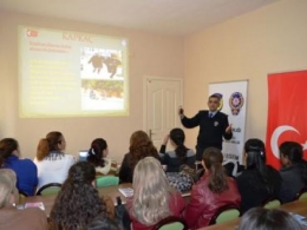 Kapkaççılara Karşı Dikkatli Olun Semineri 