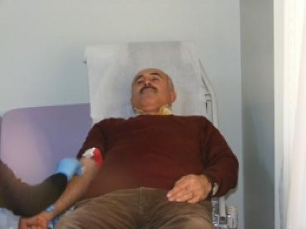 Tepe Beldesinden Kan Bağışı  