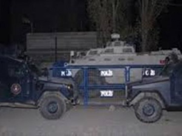 Polis Karakoluna Bombalı Saldırı 