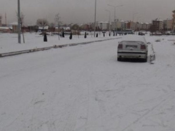 Elazığ Beyaza Büründü 