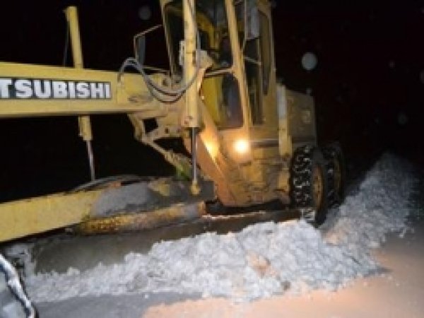 Kapanan Köy Yolları Ulaşıma Açıldı  