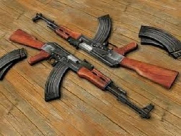 Adana'da Kaleşnikof Yakalandı