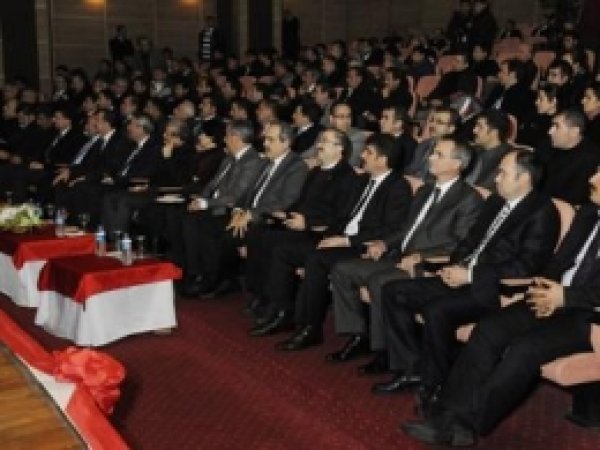 Sosyal Kalkınma Sempozyumu Sona Erdi 