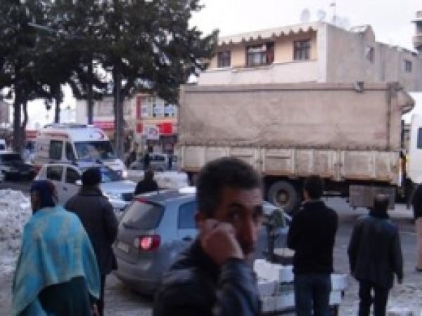 Duyarsız Sürücüler Ambulansı Engelliyor