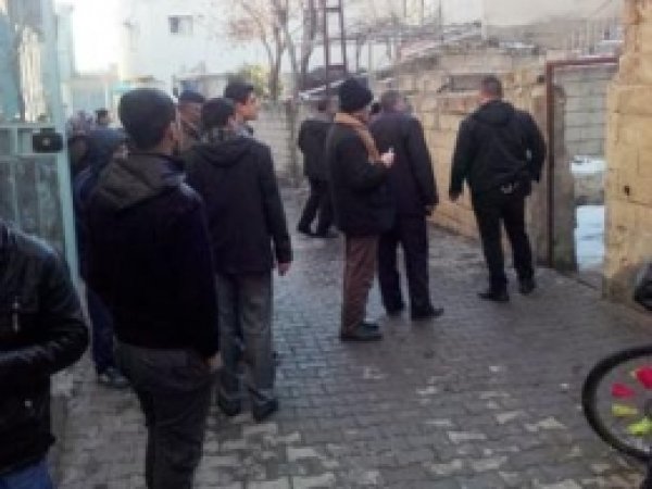 Ergani'de İntihar Girişimi 