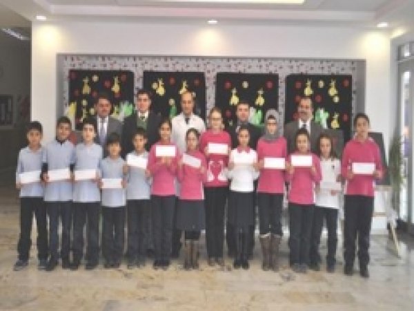 İngilizcenin Altın Çocukları Ödüllendirildi 