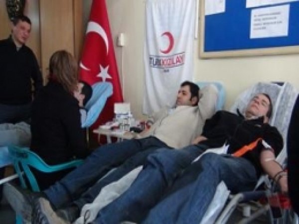 DEDAŞ'tan Kızılay'a Kan Bağışı  