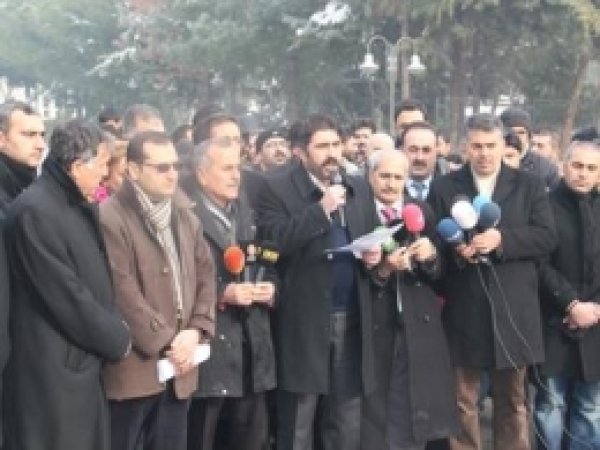 Diyarbakır'daki 37 STK'dan 'Rüşvet' Açıklaması 