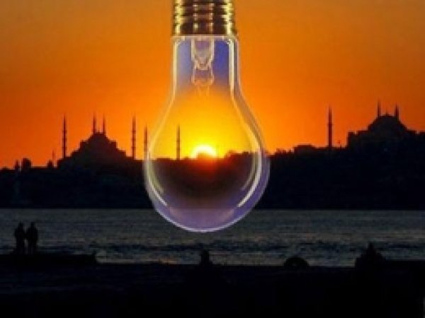 İstanbul'da Elektrik Kesintisi 