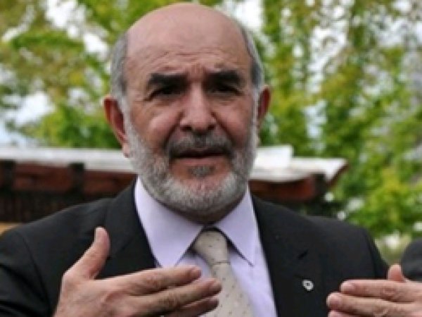 'Başbakan'ın Evine Polis Göndermek İstiyorlar'