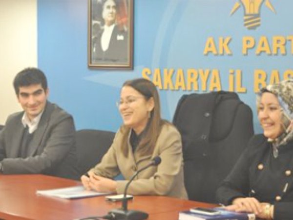 Bakan Ayşenur İslam'dan İlk Açıklama