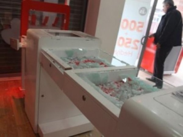 GSM Bayisinde Hırsızlık 