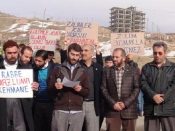 Gönül Zindanlarımızdan Beraatınız Asla Olmayacaktır 