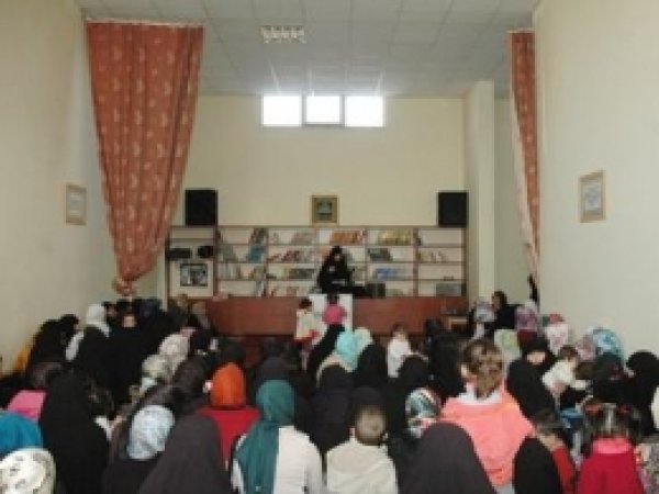 "Mekke'nin Fethi Yüreklerin Fethiyle Gerçekleşti" 